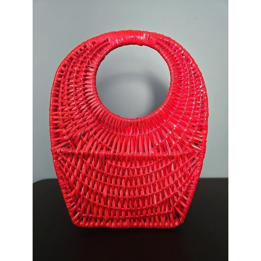 VINTAGE Red Wicker Farmhouse Mail‎ Flower Basket
